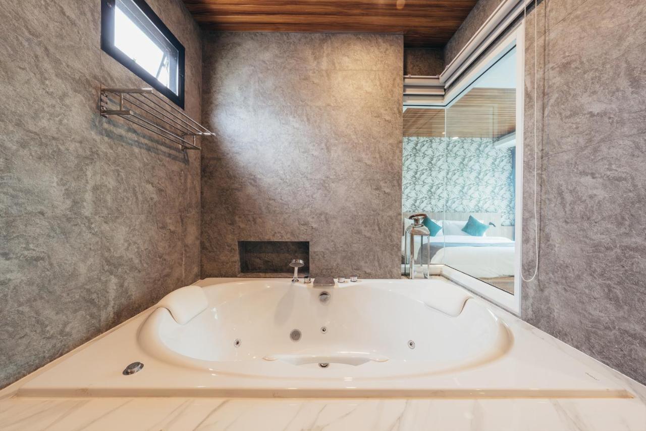 Poonsiri Varich Pool Villa Aonang Ao Nang Εξωτερικό φωτογραφία